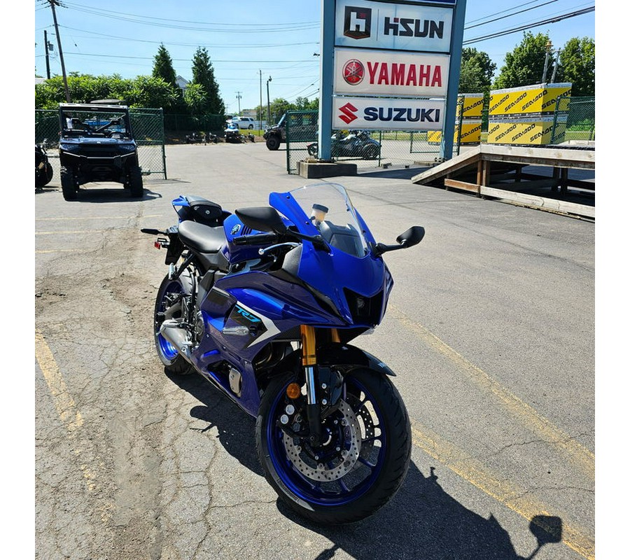2025 Yamaha YZF-R7