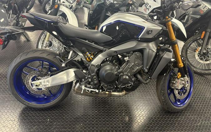 2025 Yamaha MT-09 SP