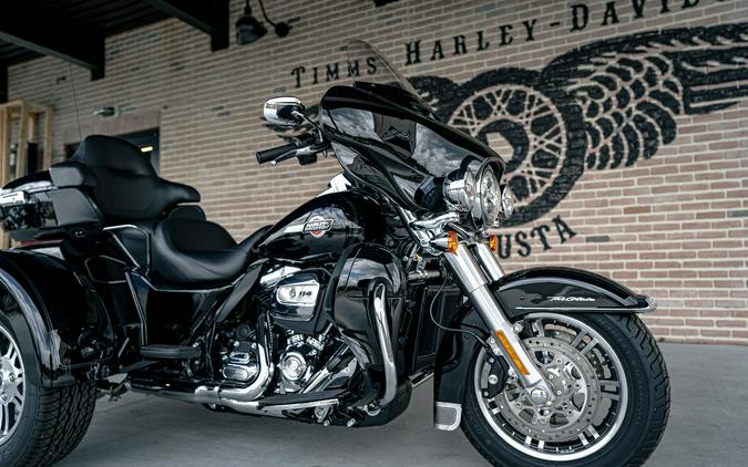 2024 Harley-Davidson® FLHTCUTG - Tri Glide® Ultra