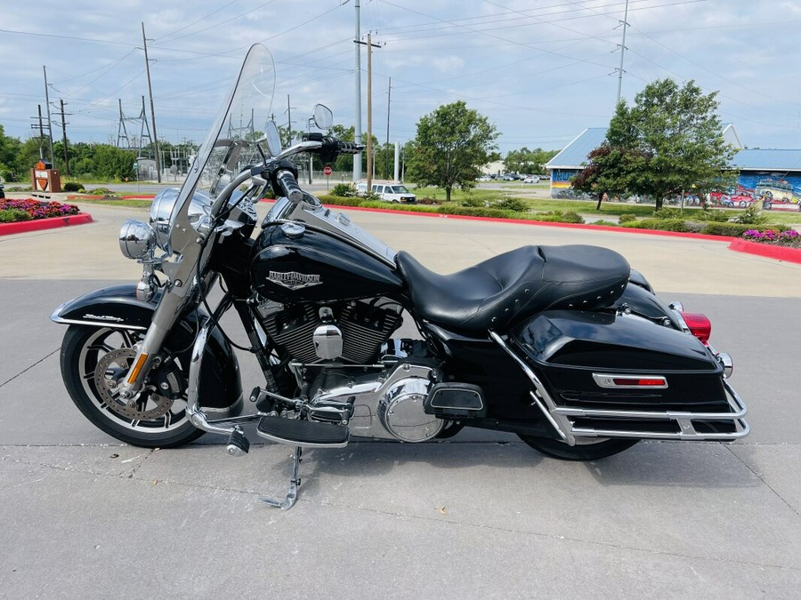 2014 Harley-Davidson Road King FLHR