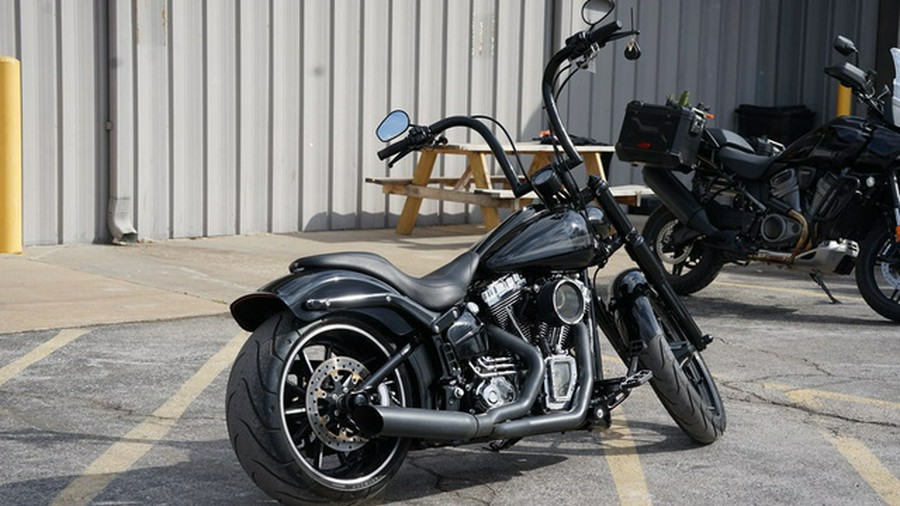 2013 Harley-Davidson Softail FXSB - Breakout