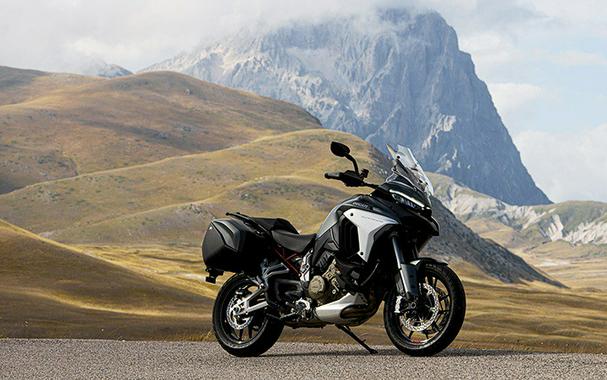 2021 Ducati Multistrada V4 S Travel & Radar