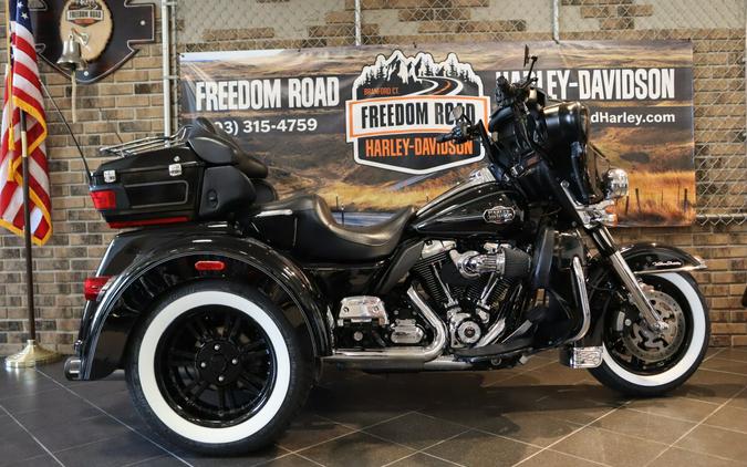 2010 Tri Glide Ultra Classic (FLHTCUTG)