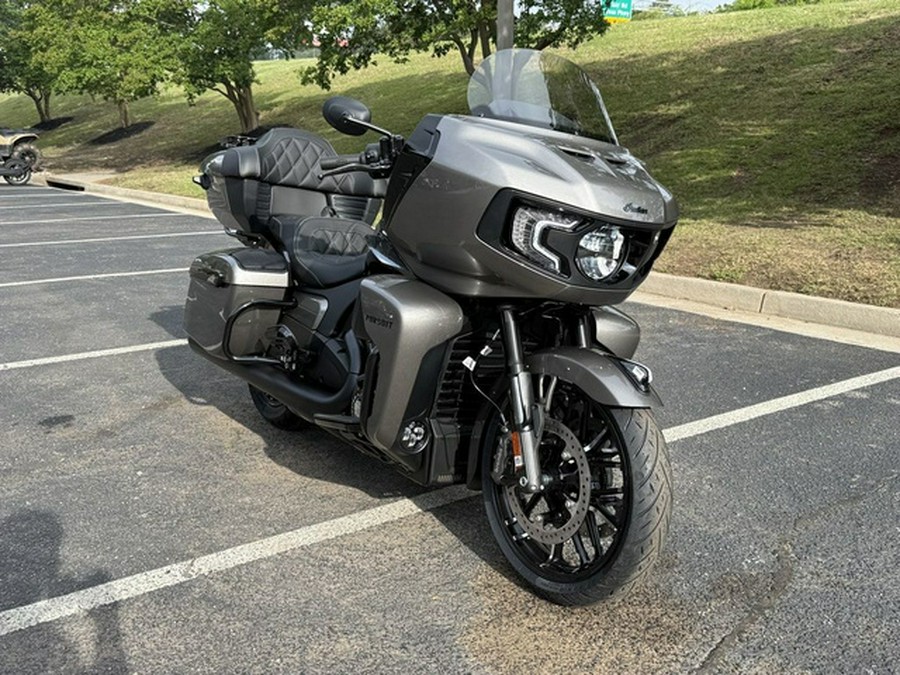 2026 Indian Pursuit Dark Horse 112 w/ PowerBand Audio Heavy Metal