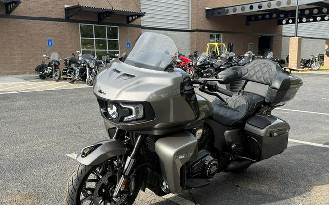 2026 Indian Pursuit Dark Horse 112 w/ PowerBand Audio Heavy Metal