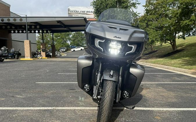 2026 Indian Pursuit Dark Horse 112 w/ PowerBand Audio Heavy Metal