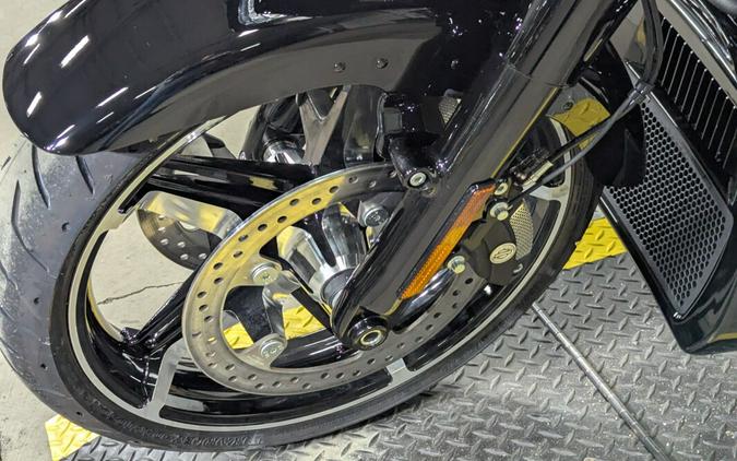 2026 Harley-Davidson® Road Glide® Vivid Black Black Trim