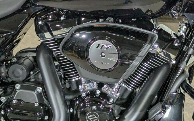 2026 Harley-Davidson® Road Glide® Vivid Black Black Trim