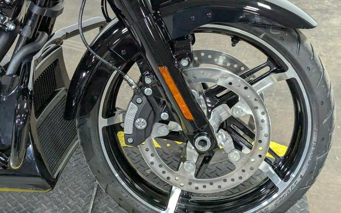 2026 Harley-Davidson® Road Glide® Vivid Black Black Trim