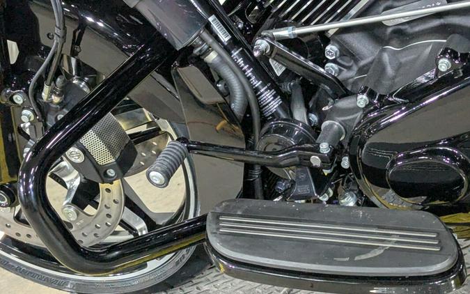 2026 Harley-Davidson® Road Glide® Vivid Black Black Trim