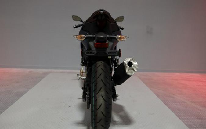2026 Kawasaki Ninja® 500 ABS