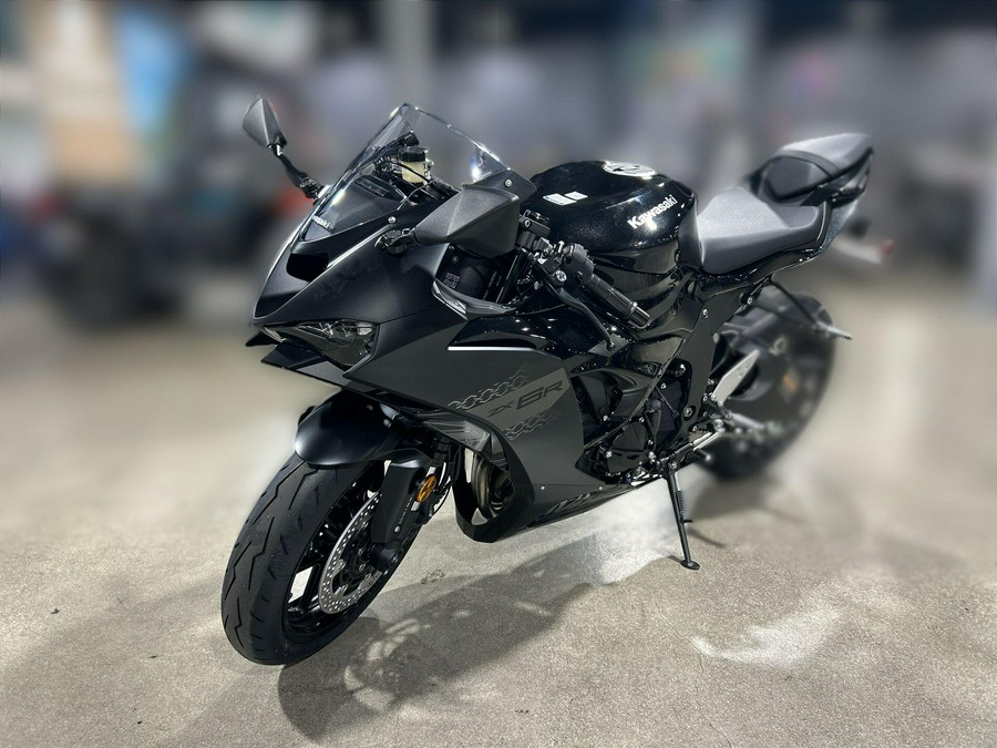 2027 Kawasaki NINJA ZX-6R ABS
