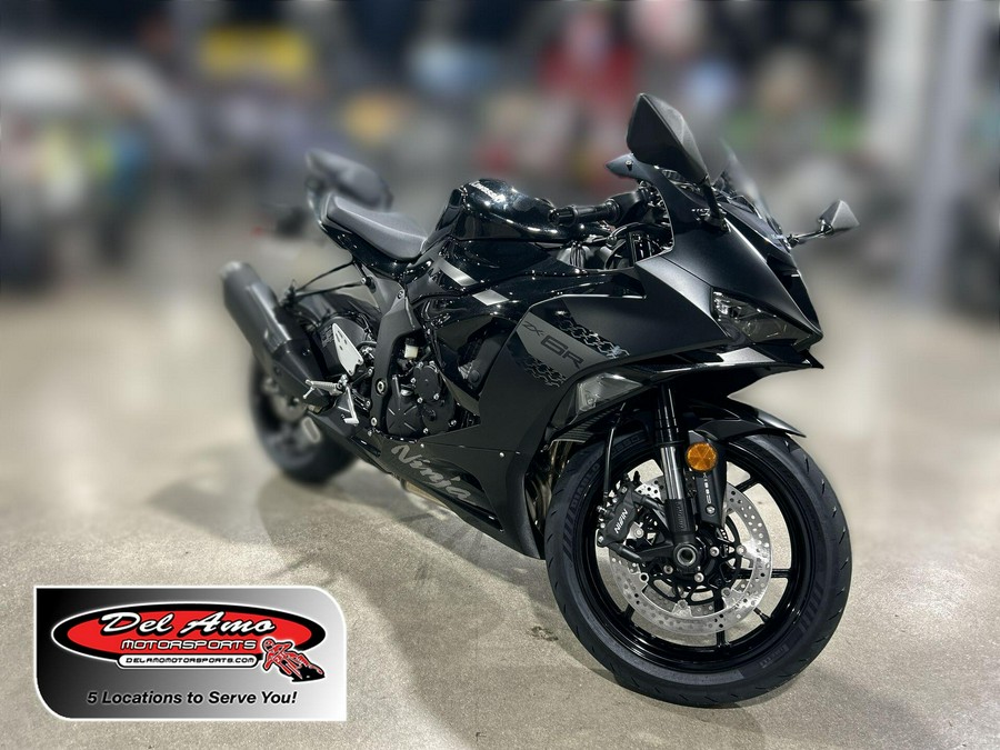 2027 Kawasaki NINJA ZX-6R ABS