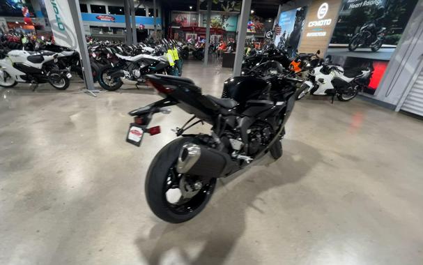 2027 Kawasaki NINJA ZX-6R ABS