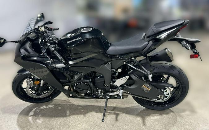 2027 Kawasaki NINJA ZX-6R ABS
