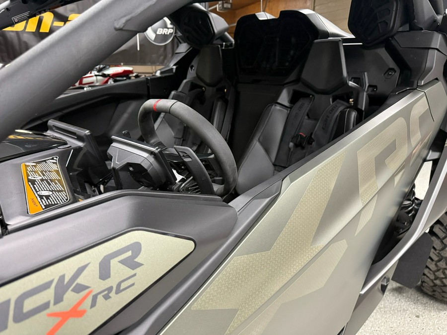 2026 Can-Am Maverick R X RC