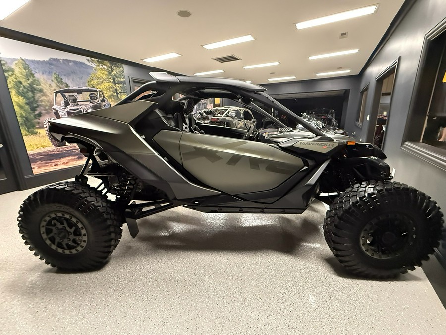 2026 Can-Am Maverick R X RC
