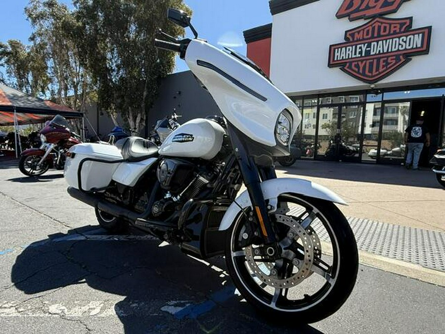 FLHX 2024 Street Glide®