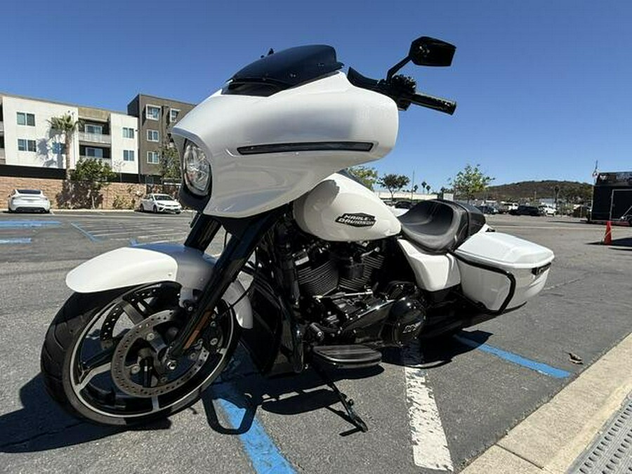 FLHX 2024 Street Glide®