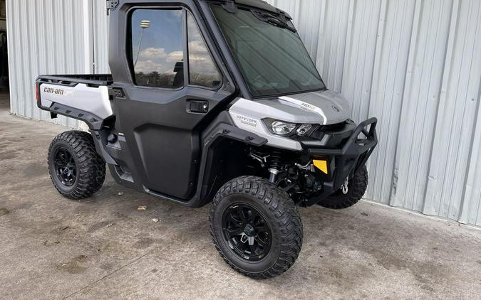 2020 Can-Am® Defender Limited HD10