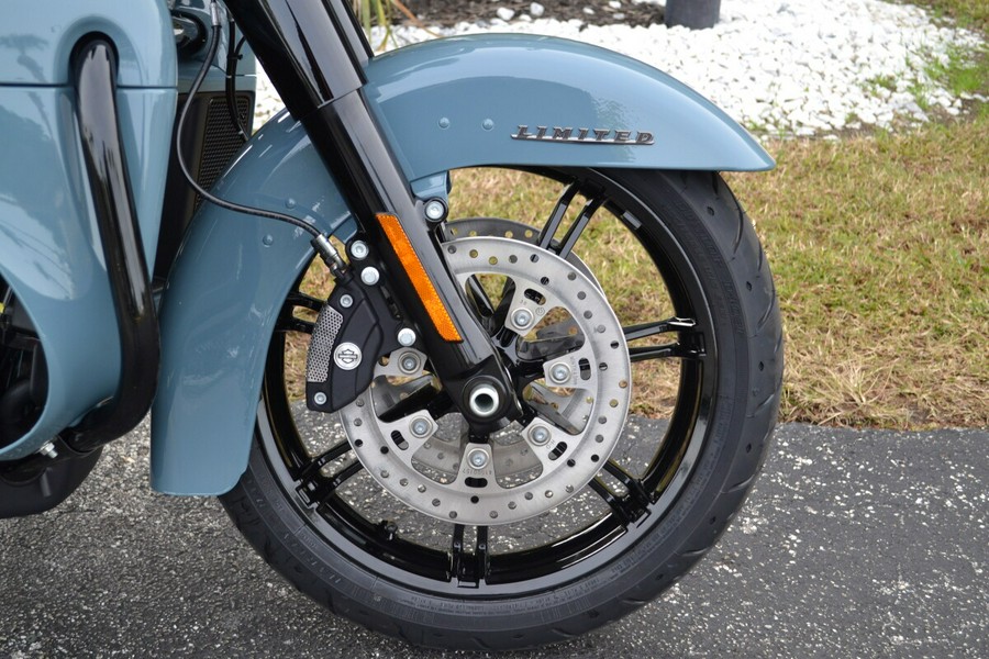 2024 Harley-Davidson Ultra Limited Sharkskin Blue – Black Finish - FLHTK