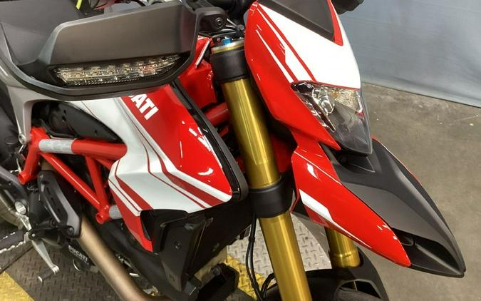 2016 Ducati Hypermotard 939 SP Red Corse Stripe