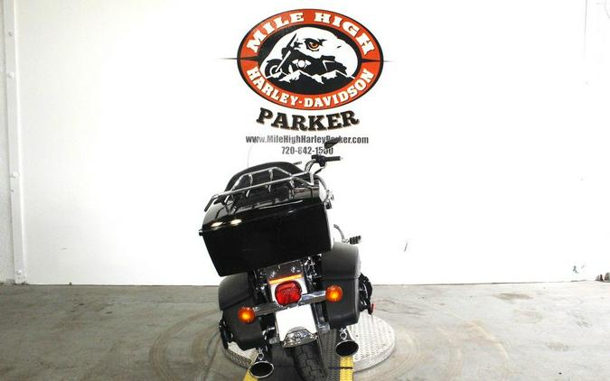 2004 Harley-Davidson® FLHRC - Road King® Classic