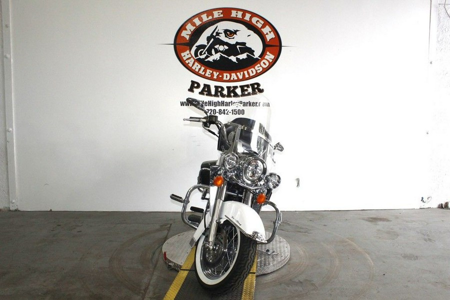 2004 Harley-Davidson® FLHRC - Road King® Classic