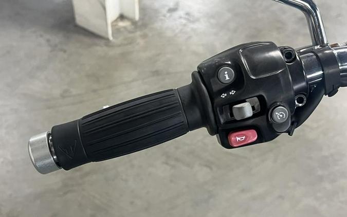 2022 Triumph BONNEVILLE SPEEDMASTER