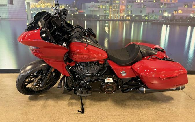2025 Harley-Davidson FLTRXSTSE - CVO Road Glide ST