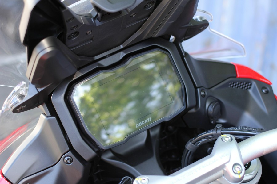 2025 Ducati Multistrada V4