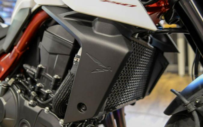 2025 Honda CB750 Hornet