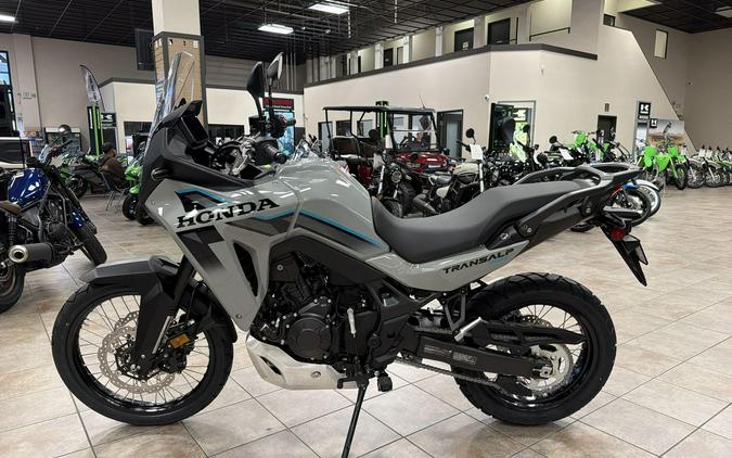 2026 Honda TRANSALP E-CLUTCH