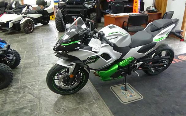 2024 Kawasaki Ninja 7 Hybrid ABS