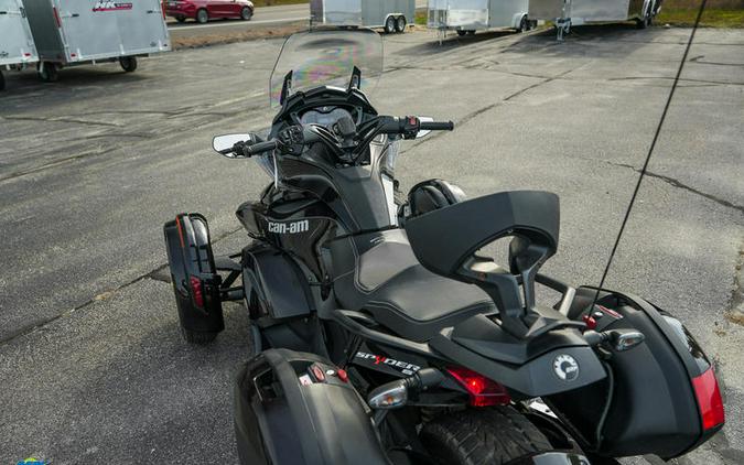 2013 Can-Am® Spyder® ST Limited