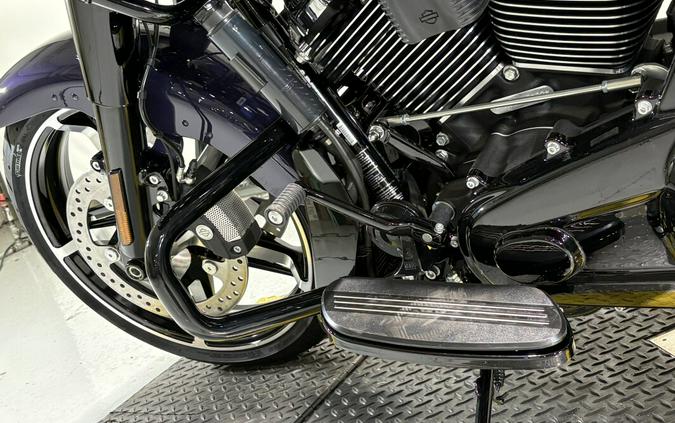 2026 Harley-Davidson® Road Glide® Purple Abyss - Black