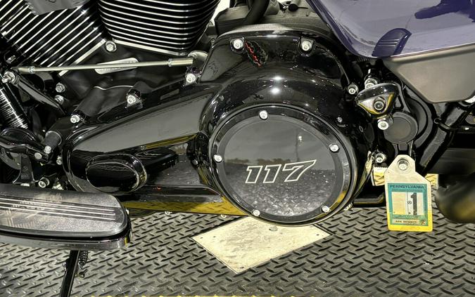 2026 Harley-Davidson® Road Glide® Purple Abyss - Black