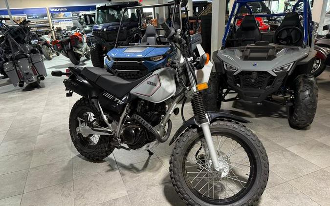 2026 Yamaha TW200