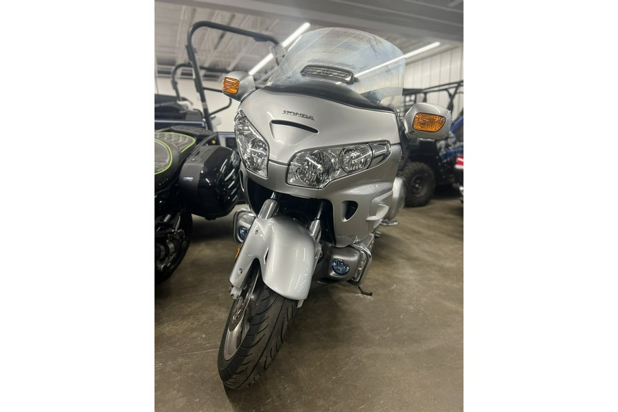 2007 Honda Gold Wing Audio / Comfort / Navi