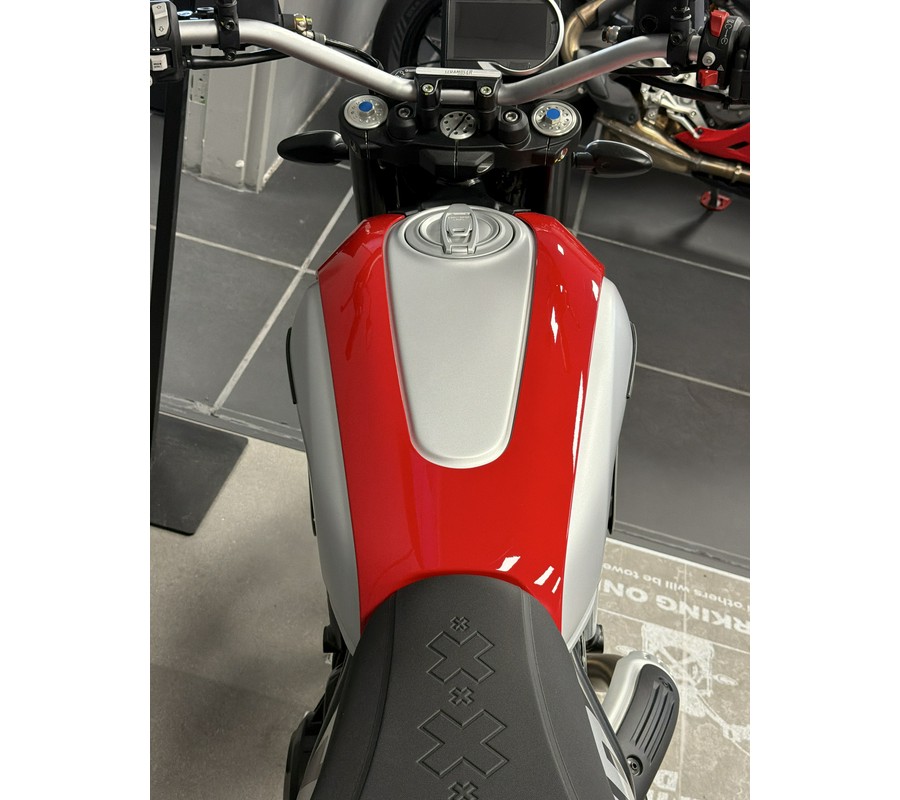 2025 Ducati Scrambler Icon