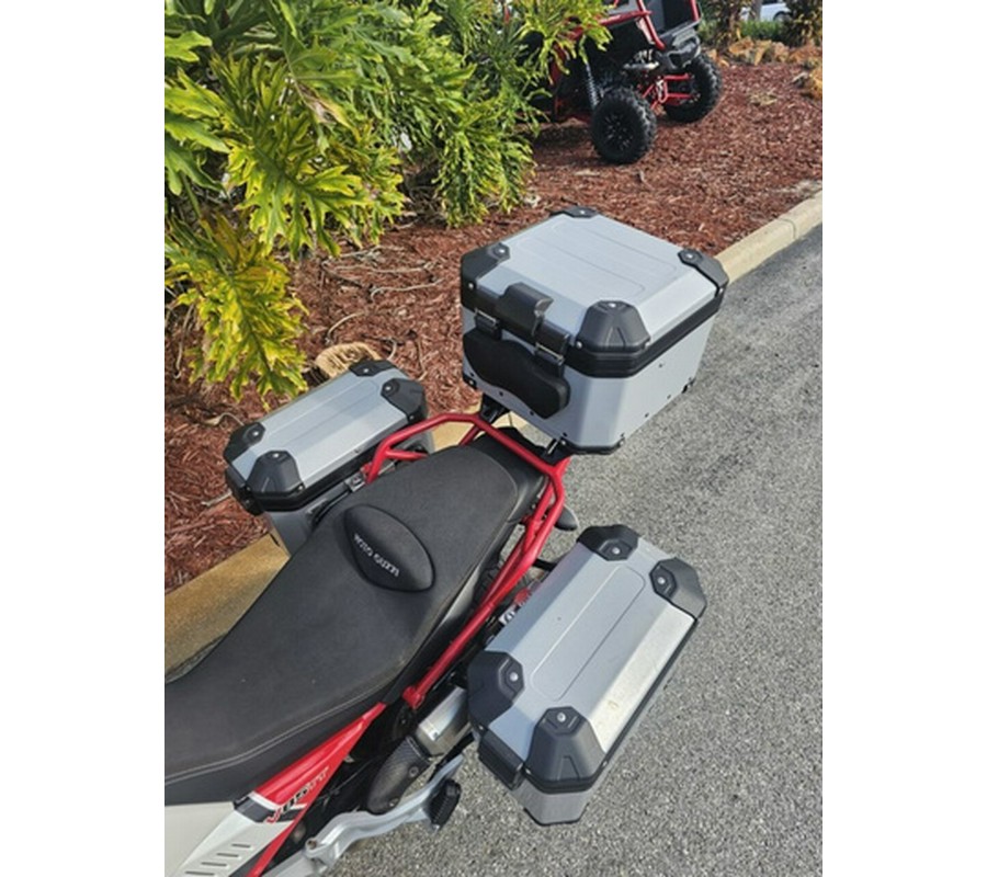 2020 Moto Guzzi V85 TT