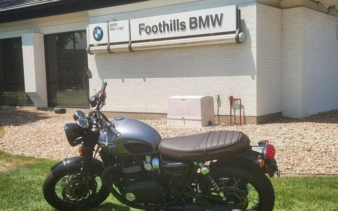 2025 Triumph Bonneville T120 Black