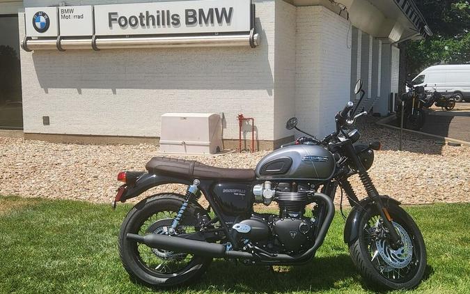 2025 Triumph Bonneville T120 Black