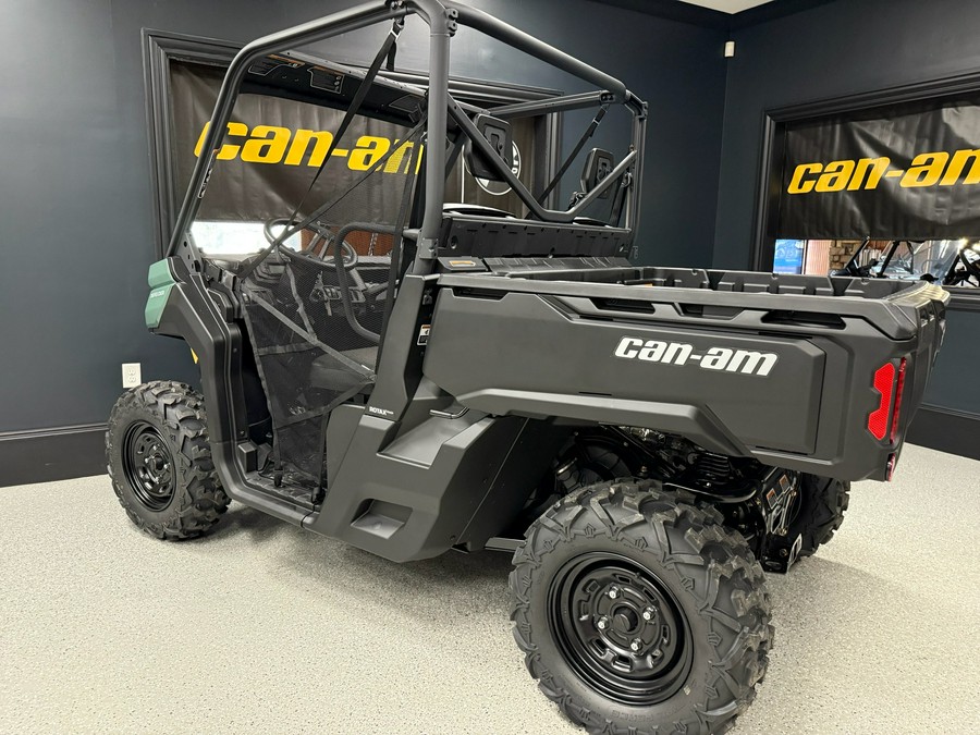 2026 Can-Am Defender HD9