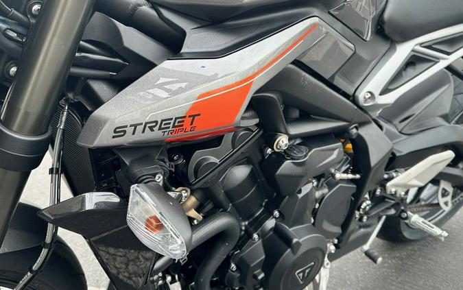 2024 Triumph Street Triple 765 RS Silver Ice