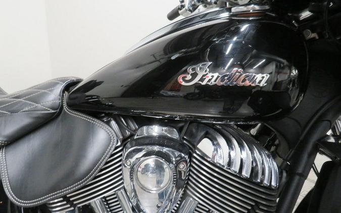 2019 Indian Motorcycle® Roadmaster® Thunder Black