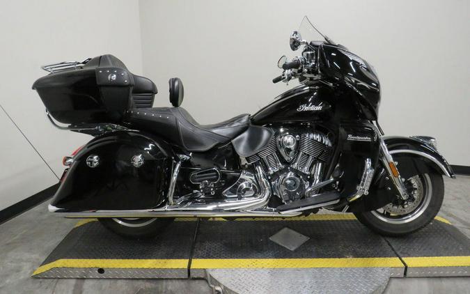 2019 Indian Motorcycle® Roadmaster® Thunder Black