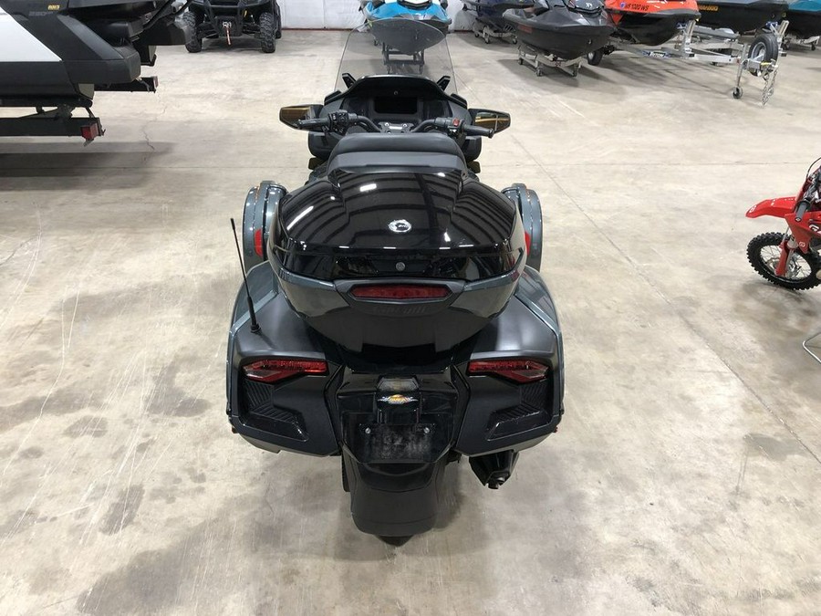 2020 Can-Am® Spyder® RT Limited Dark