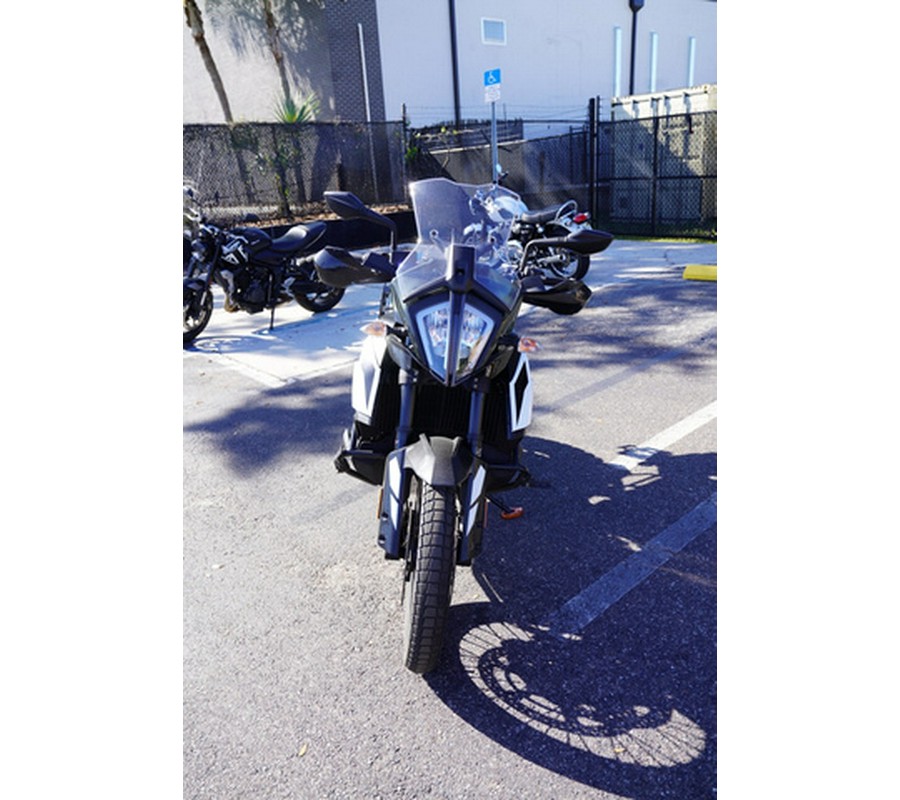 2019 KTM Adventure 790