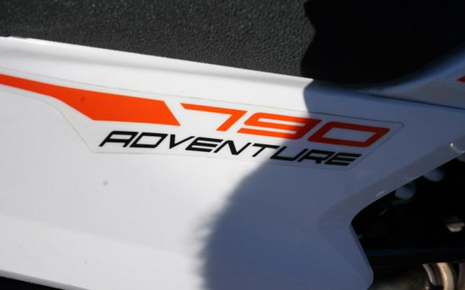 2019 KTM Adventure 790